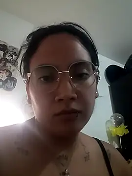 Snapshot of phoop_lilaa chatting on 02-02-26, 02:43 phoop lilaa online show from 02-02-26, 02:43