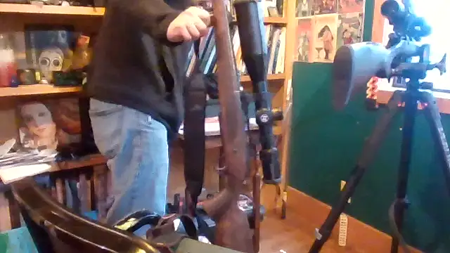 Snapshot of 2099RivenXXX chatting on 12-17-25, 10:27 2099RivenXXX online show from 12-17-25, 10:27