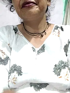 Piya Bakshi online show from 05-16-26, 05:56