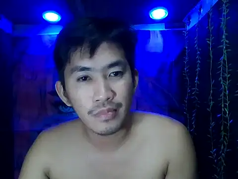 Snapshot of denzkylexx chatting on 12-16-25, 04:56 denzkylexx online show from 12-16-25, 04:56