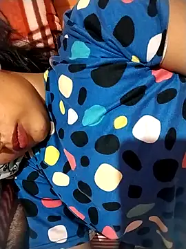 Sexy Divya   online show from 04-01-26, 01:41