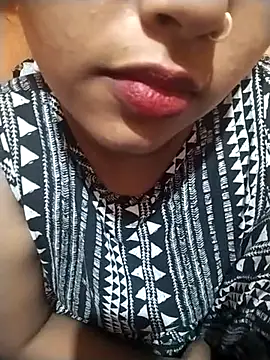 Sexy Divya   online show from 06-20-26, 05:16