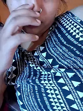 Sexy Divya   online show from 06-22-26, 03:25