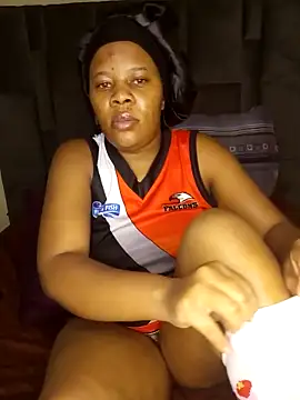 Emmylove-xr25 online show from 04-26-26, 10:35