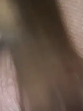 Snapshot of luna-sisi chatting on 12-03-25, 04:20 luna-sisi online show from 12-03-25, 04:20