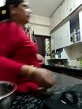 Snapshot of Cutegirl_789 chatting on 11-25-25, 02:50 Cutegirl 789 online show from 11-25-25, 02:50