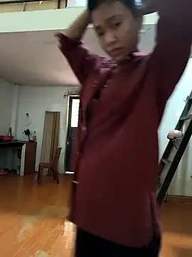 Lynly k2 online show from 04-10-26, 04:06