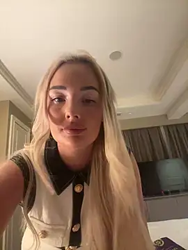 Snapshot of xxhanxx86593 chatting on 11-07-25, 04:07 xxhanxx86593 online show from 11-07-25, 04:07