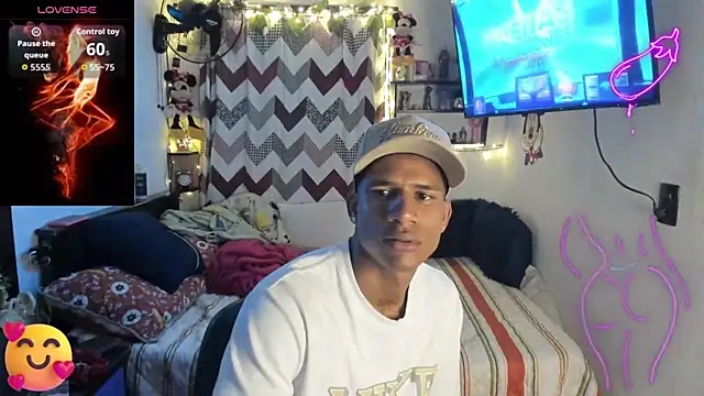 Snapshot of JUANBIGCOCK21CM chatting on 03-09-26, 03:10 JUANBIGCOCK21CM online show from 03-09-26, 03:10