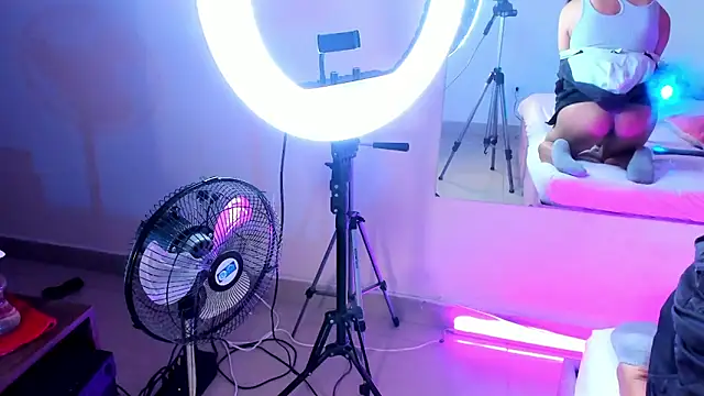 NoaDurand online show from 12-03-25, 02:52