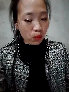 Yumiik2kk online show from 11-16-25, 09:59