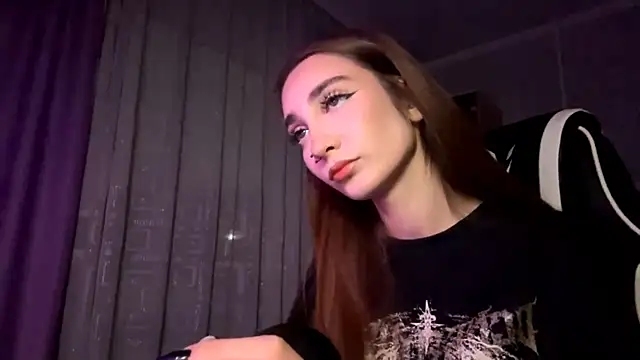 HollyPaw online show from 11-08-25, 07:45