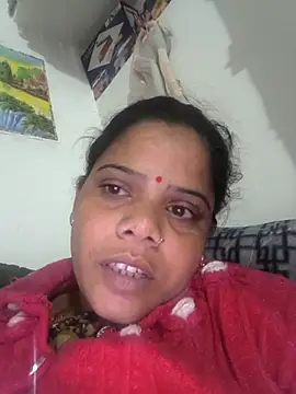 Hot suini online show from 02-02-26, 08:24