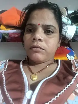 Hot suini online show from 03-09-26, 05:33