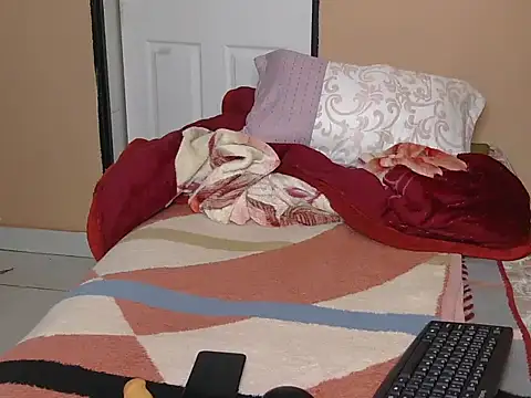 Snapshot of Blacq-Harleylv chatting on 11-12-25, 12:44 Blacq-Harleylv online show from 11-12-25, 12:44