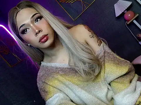 Snapshot of slutty_lauraxxx chatting on 03-04-26, 04:02 slutty lauraxxx online show from 03-04-26, 04:02