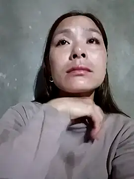 Lyla john online show from 03-07-26, 12:46