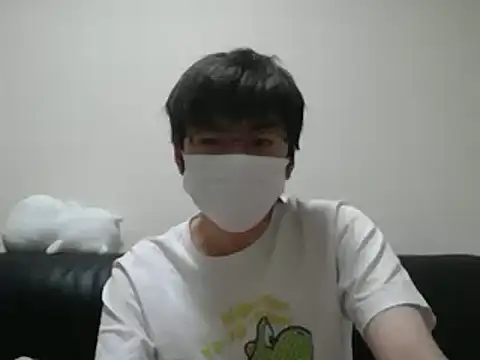 Snapshot of shunshun001006 chatting on 11-10-25, 01:43 shunshun001006 online show from 11-10-25, 01:43