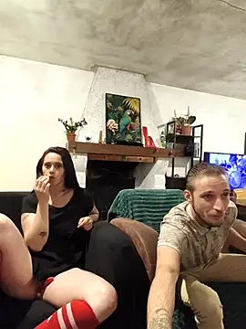 Snapshot of MickNanaa chatting on 12-02-25, 09:58 MickNanaa online show from 12-02-25, 09:58