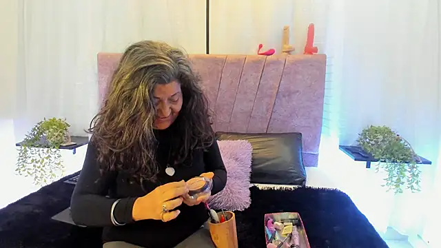 Victoriaa Anderson online show from 03-20-26, 01:38