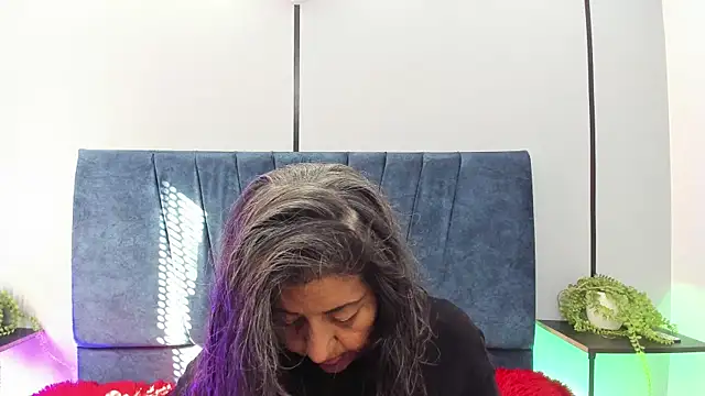 Victoriaa Anderson online show from 07-10-26, 12:52