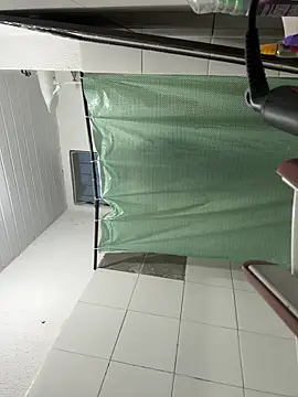 Manu siil online show from 11-08-25, 08:51