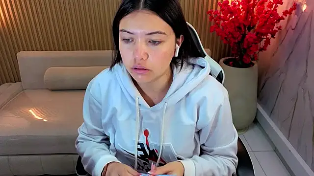 venus velvet tp online show from 04-14-26, 12:55