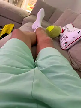 Snapshot of cumtoomuch25 chatting on 11-14-25, 03:00 cumtoomuch25 online show from 11-14-25, 03:00