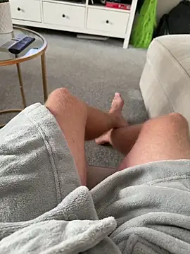 Snapshot of cumtoomuch25 chatting on 11-15-25, 09:50 cumtoomuch25 online show from 11-15-25, 09:50