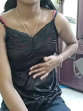 Snapshot of RIYA-CH chatting on 01-15-26, 12:43 RIYA-CH online show from 01-15-26, 12:43