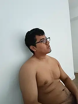 Snapshot of Zack1225 chatting on 02-20-26, 04:40 Zack1225 online show from 02-20-26, 04:40