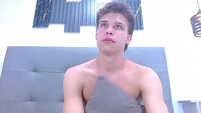 Liam York  online show from 03-07-26, 02:14