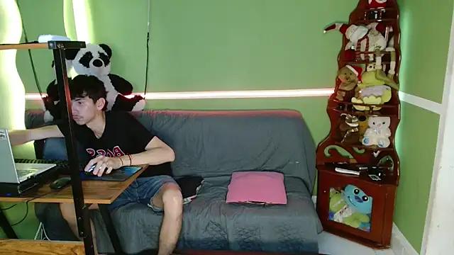 Kurt williams1 online show from 11-26-25, 11:39