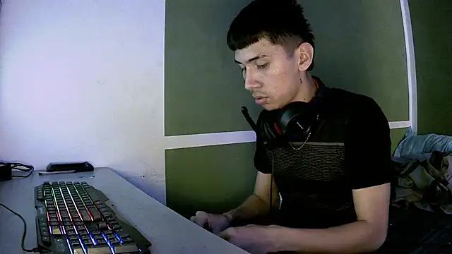 Kurt williams1 online show from 06-14-26, 12:07