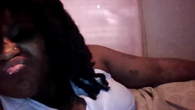 Dusaa  online show from 11-22-25, 01:32