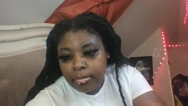 Snapshot of Dusaa_ chatting on 05-24-26, 03:55 Dusaa online show from 05-24-26, 03:55
