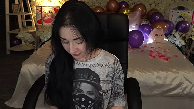 Snapshot of CarolinaaFoxyyy chatting on 02-24-26, 07:45 CarolinaaFoxyyy online show from 02-24-26, 07:45