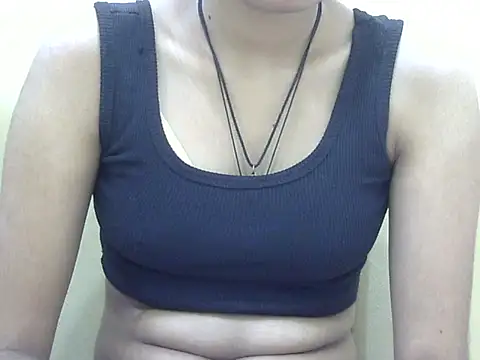 SEXY PRIYA83 online show from 02-01-26, 11:42