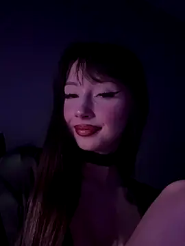 Aurora Blooom online show from 11-09-25, 06:39