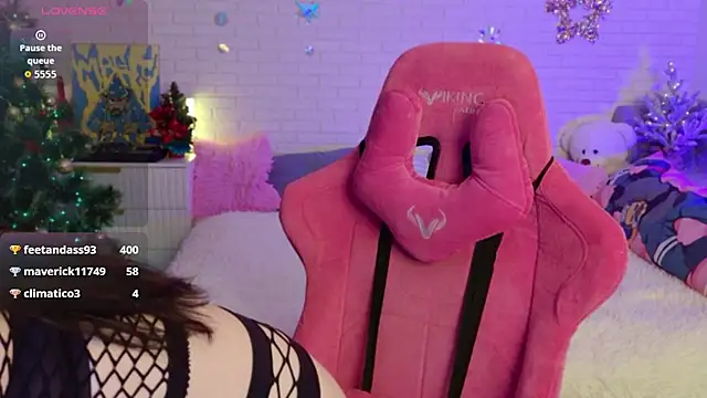 Snapshot of Darineko_ chatting on 01-13-26, 04:29 Darineko online show from 01-13-26, 04:29