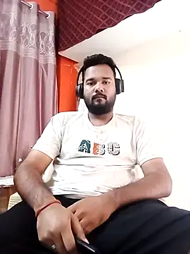 Snapshot of Hary_kq chatting on 11-10-25, 07:29 Hary kq online show from 11-10-25, 07:29