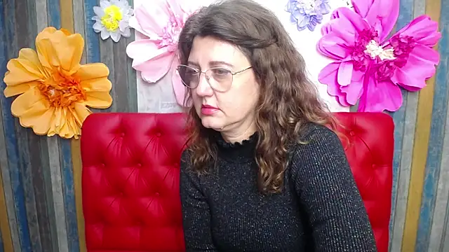 RoseHille online show from 12-04-25, 02:48