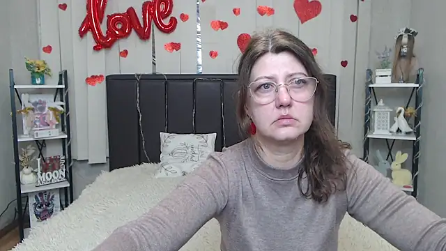 RoseHille online show from 03-15-26, 06:08