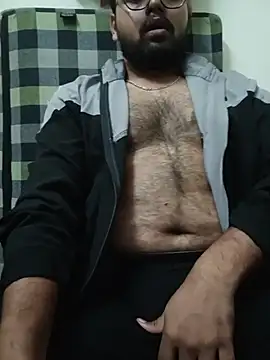 Snapshot of MrToxxic chatting on 11-22-25, 05:45 MrToxxic online show from 11-22-25, 05:45