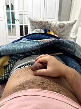 Snapshot of Alsa7erA chatting on 11-22-25, 10:09 Alsa7erA online show from 11-22-25, 10:09