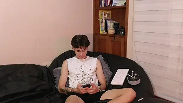 Derekswan online show from 06-04-26, 12:38