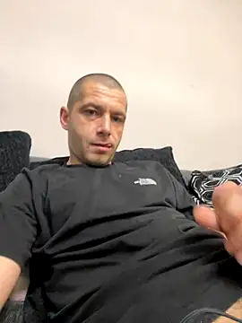 Kinkycouple142 online show from 11-11-25, 07:47