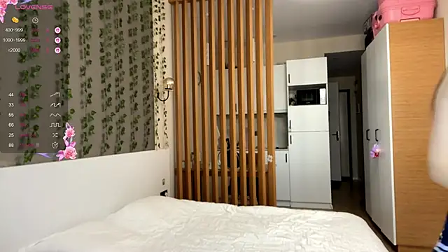 Princess Darknow online show from 12-23-25, 08:12