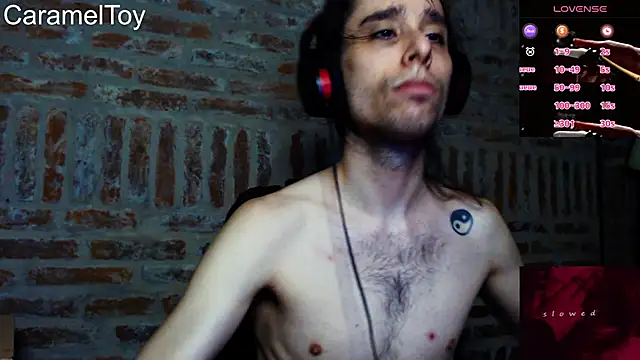 Snapshot of CaramelToy chatting on 02-01-26, 11:14 CaramelToy online show from 02-01-26, 11:14