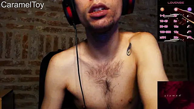 Snapshot of CaramelToy chatting on 02-18-26, 06:15 CaramelToy online show from 02-18-26, 06:15